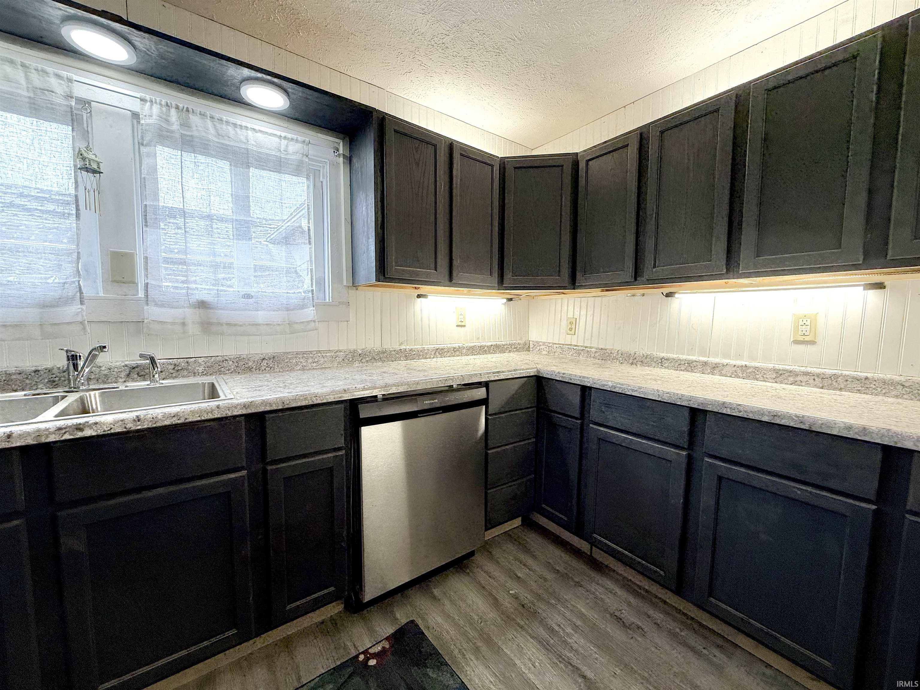 233 East Commerce Street Dunkirk, IN 47336 - Photo 10 of 24