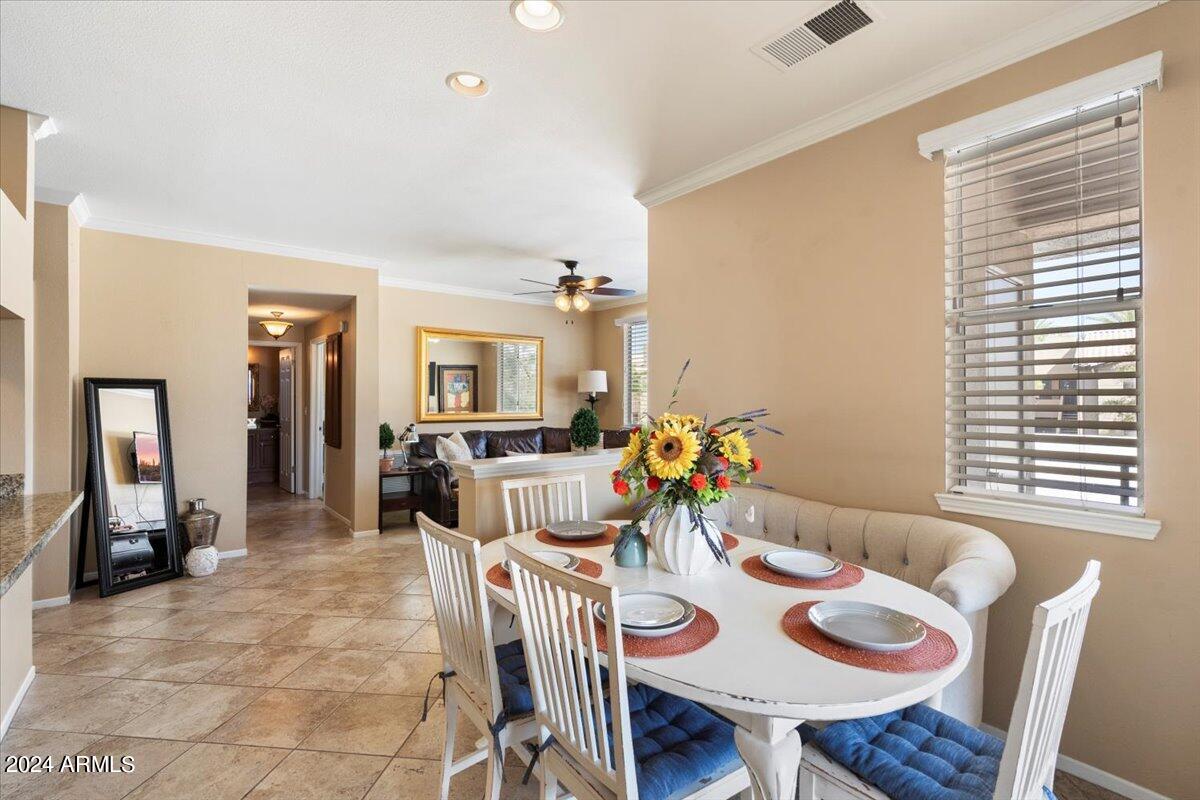 7009 East Acoma Drive, Unit 2114 Scottsdale, AZ 85254 - Photo 4 of 20 07-69405800