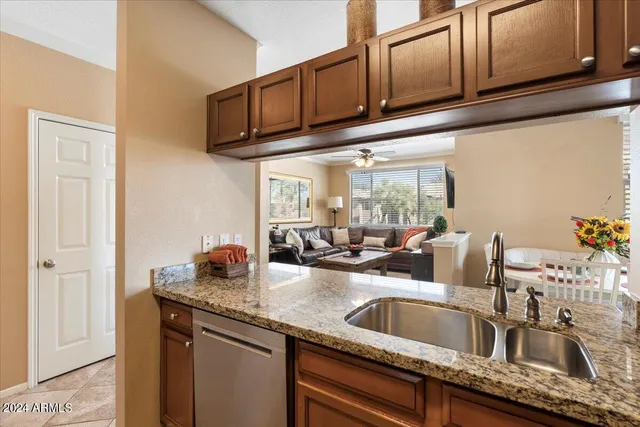 $2,400 | 7009 East Acoma Drive, Unit 2114, Scottsdale, AZ 85254