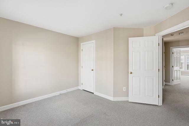 7976 Vigne Court Vienna, VA 22182 - Photo 31 of 46