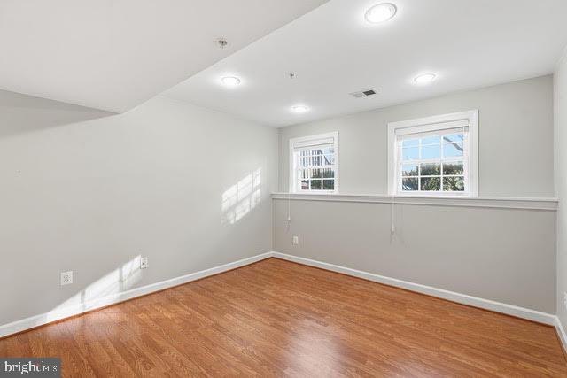 7976 Vigne Court Vienna, VA 22182 - Photo 39 of 46