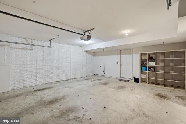 $5,250 | 7976 Vigne Court, Vienna, VA 22182