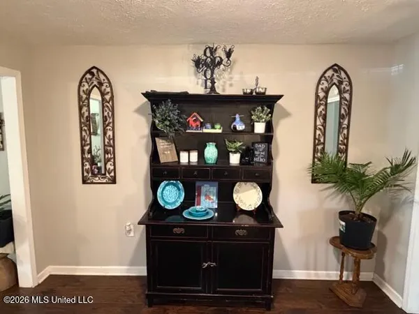 $249,900 | 561 Lowe Circle, Richland, MS 39218