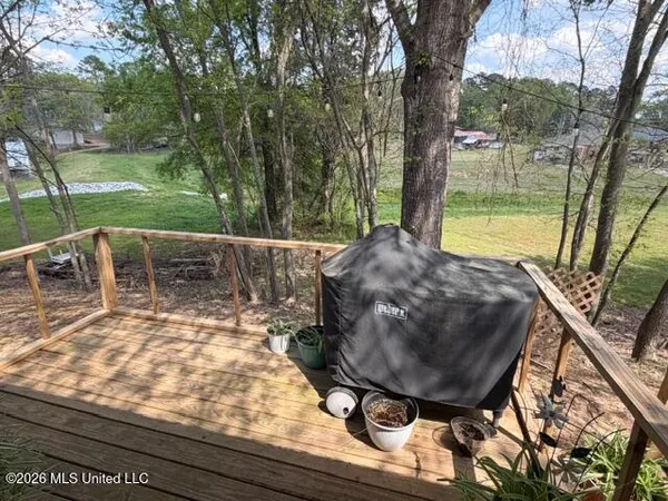 $249,900 | 561 Lowe Circle, Richland, MS 39218