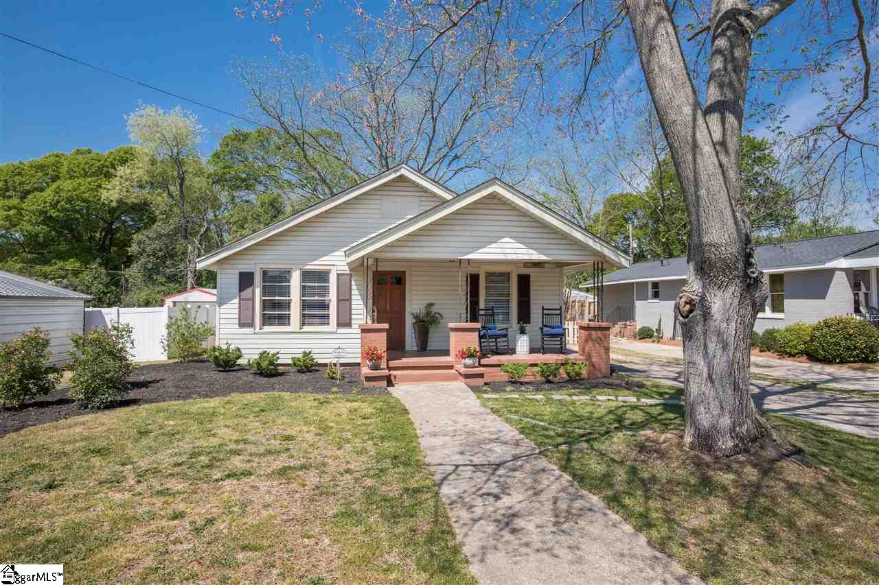 117 Ridgeway Drive Greenville, SC 29607 - Photo 1 of 22