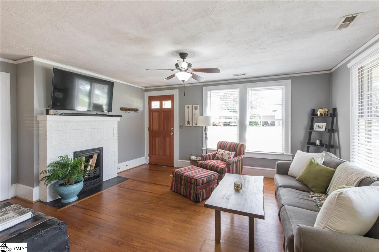 117 Ridgeway Drive Greenville, SC 29607 - Photo 4 of 22