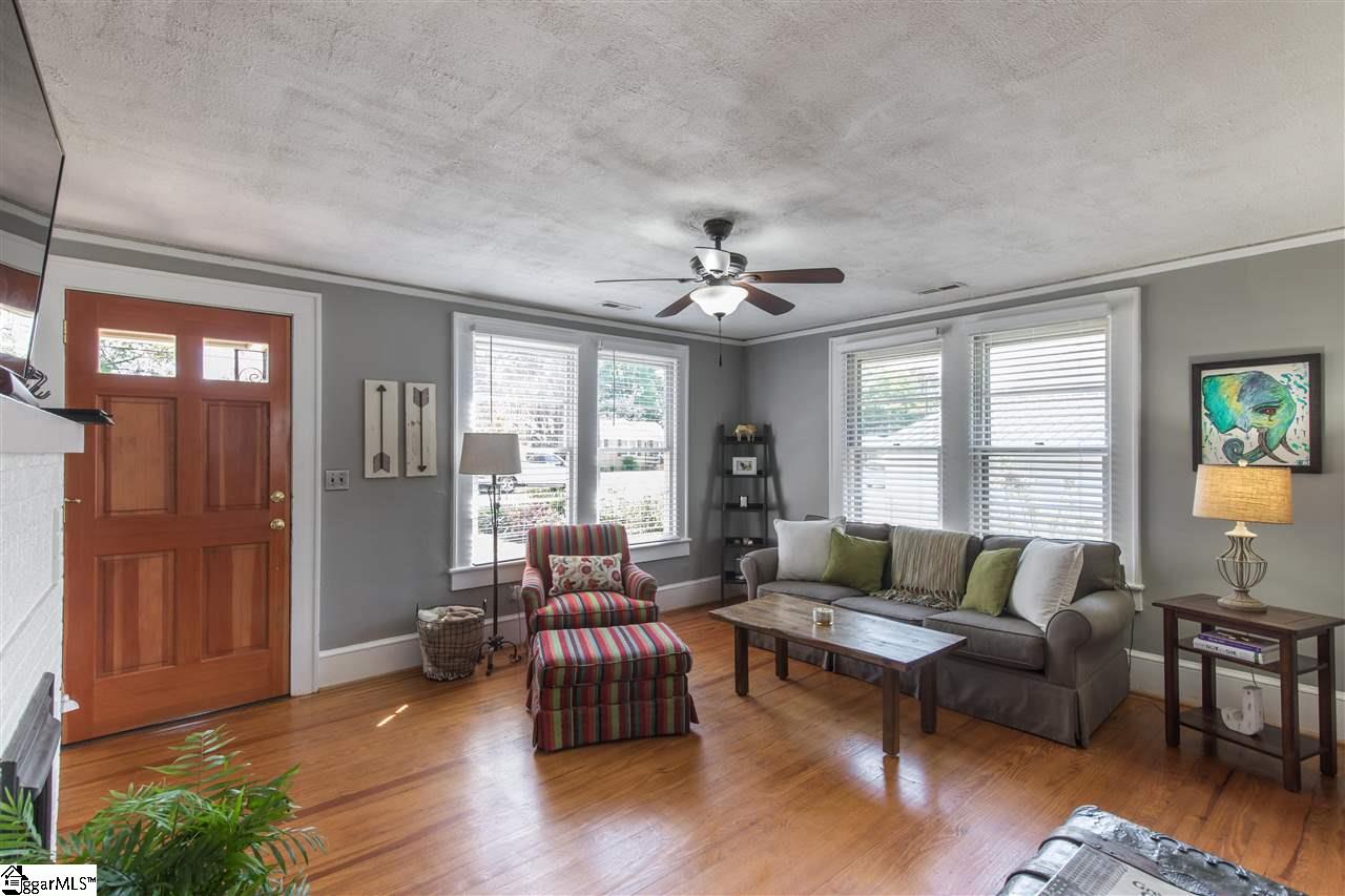 117 Ridgeway Drive Greenville, SC 29607 - Photo 5 of 22