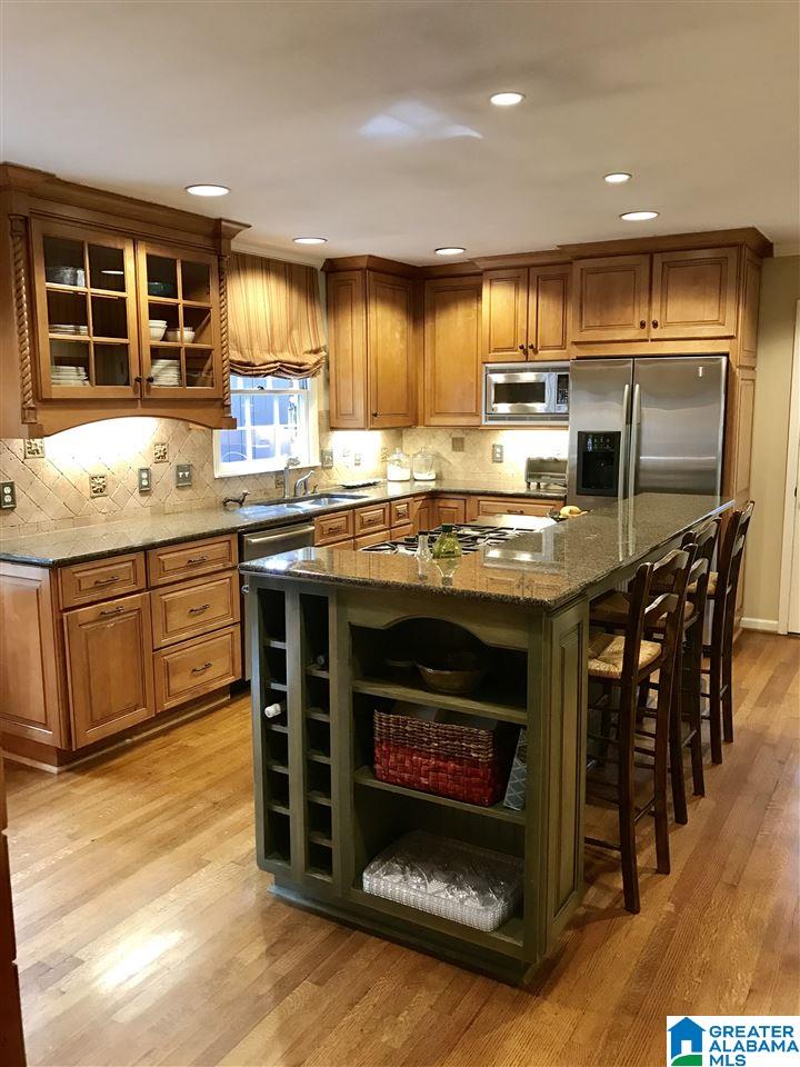 3545 Spring Valley Road Birmingham, AL 35223 - Photo 9 of 28