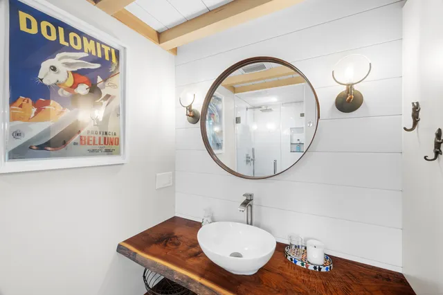 $2,300 | 65 Landing Road, Unit STUDIO, Higganum, CT 06441