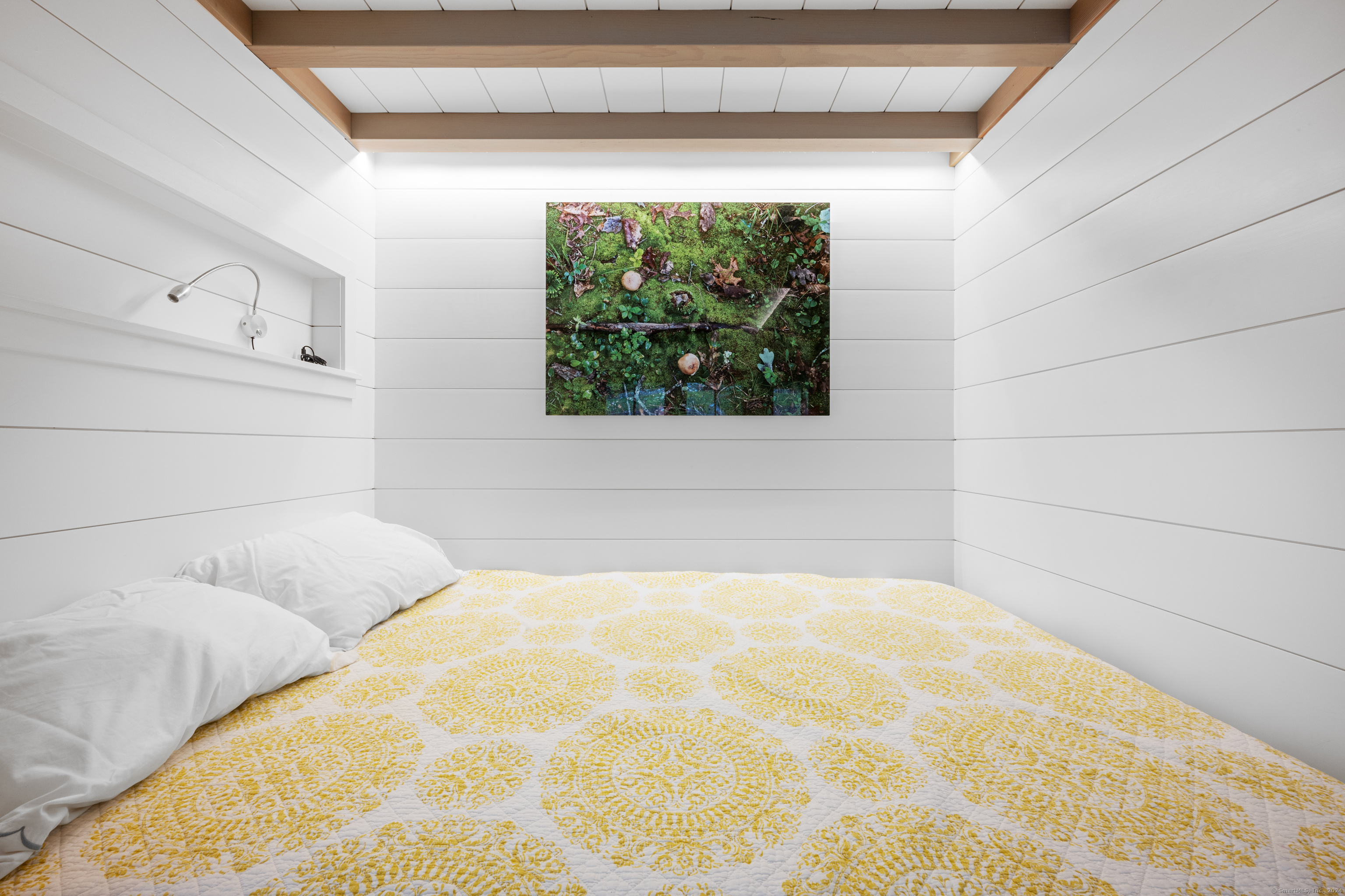 65 Landing Road, Unit STUDIO Higganum, CT 06441 - Photo 10 of 22 Bedroom nook