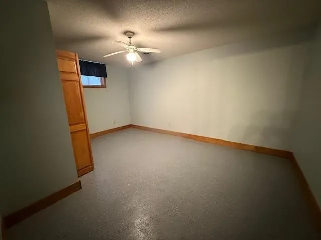 $475,000 | 2454 South 300 East Road, Huntington, IN 46750