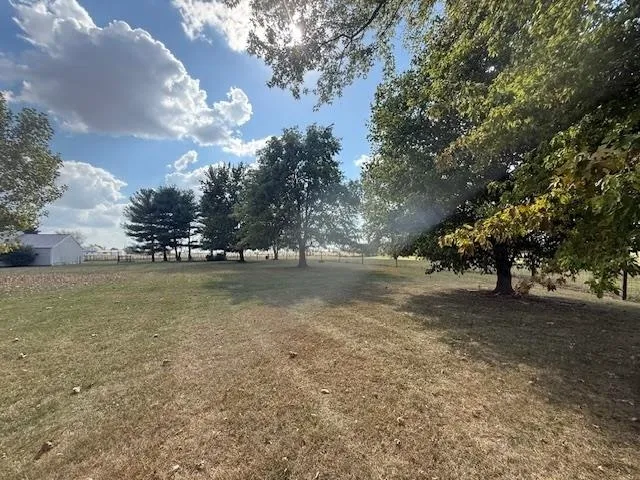 $475,000 | 2454 South 300 East Road, Huntington, IN 46750