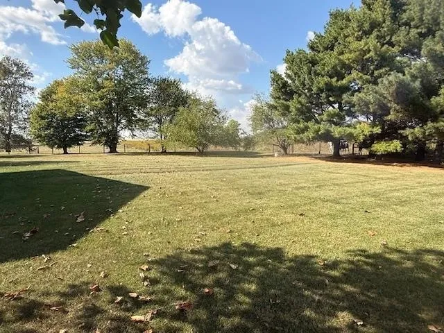 $475,000 | 2454 South 300 East Road, Huntington, IN 46750