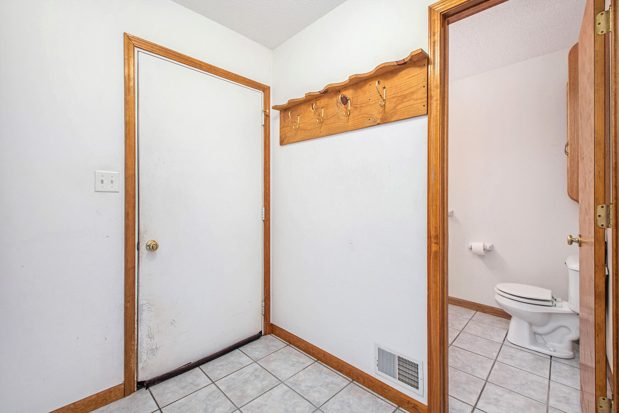 2165 Portage Road Niles, MI 49120 - Photo 15 of 35 IMG_2737