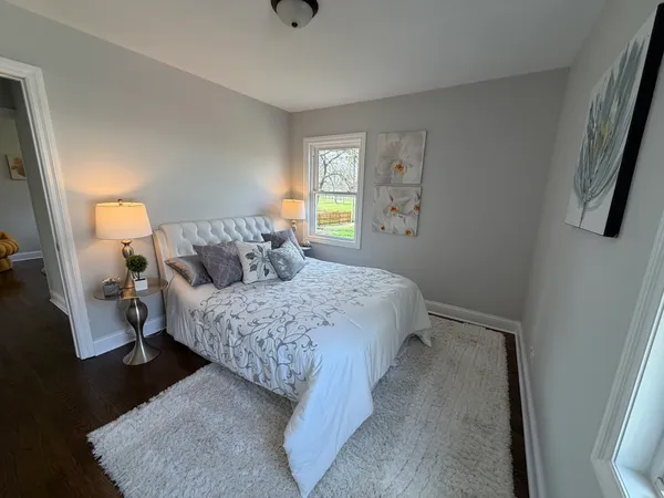 $2,900 | 544 Glendale Avenue, Glen Ellyn, IL 60137
