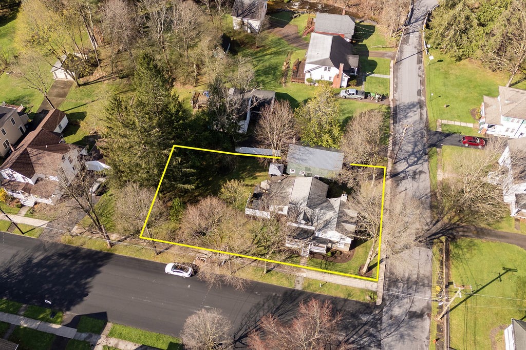 42 Clinton Street Delhi, NY 13753 - Photo 14 of 48