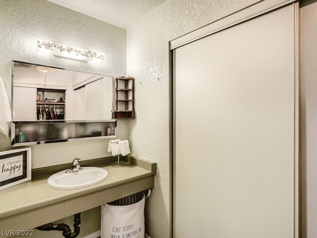 7901 Rodeo Drive Las Vegas, NV 89123 - Photo 12 of 26 Gallery Image 12