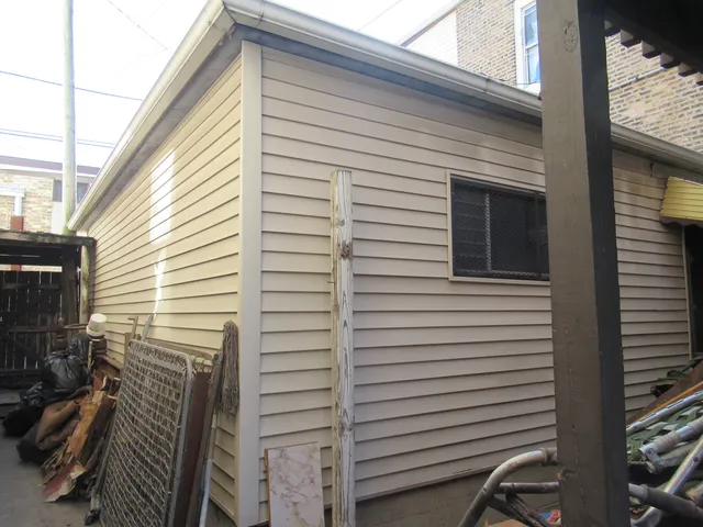 $269,900 | 2943 West 25th Place, Chicago, IL 60623