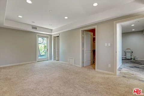 $2,998,000 | 1248 East Tujunga Avenue, Burbank, CA 91501