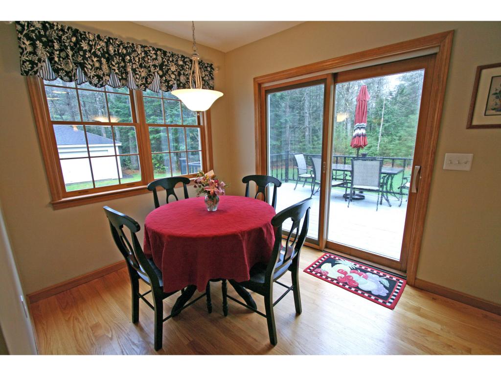 72 Thornton Ferry Rd II Amherst, NH 03031 - Photo 11 of 36