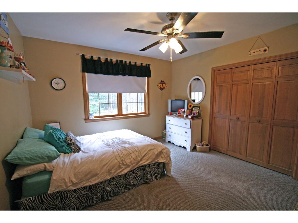 72 Thornton Ferry Rd II Amherst, NH 03031 - Photo 21 of 36