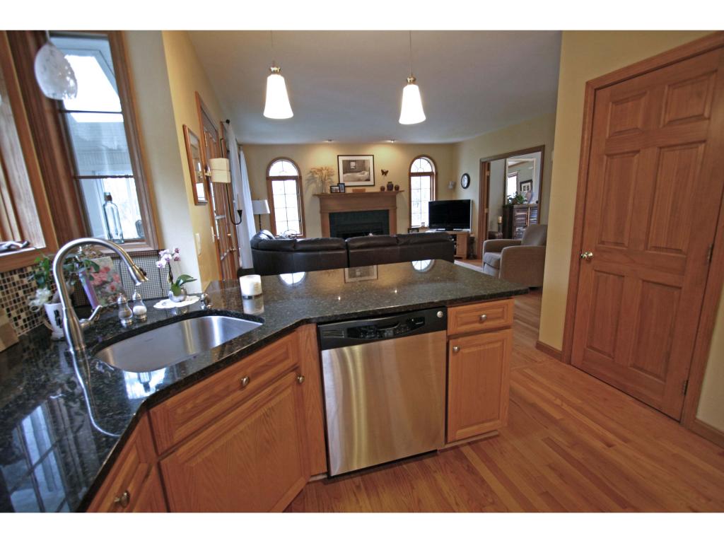 72 Thornton Ferry Rd II Amherst, NH 03031 - Photo 10 of 36