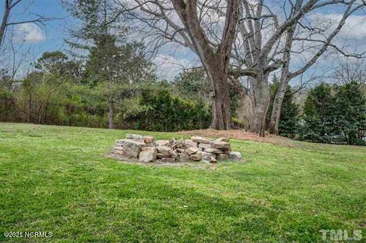 9629 Fonville Road Wake Forest, NC 27587 - Photo 17 of 22 Nice rear fenced in yard!