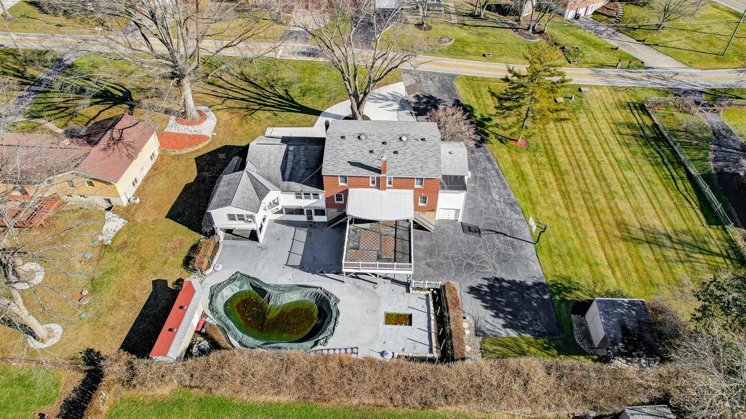 895 Pontius Road Cincinnati, OH 45233 - Photo 5 of 58