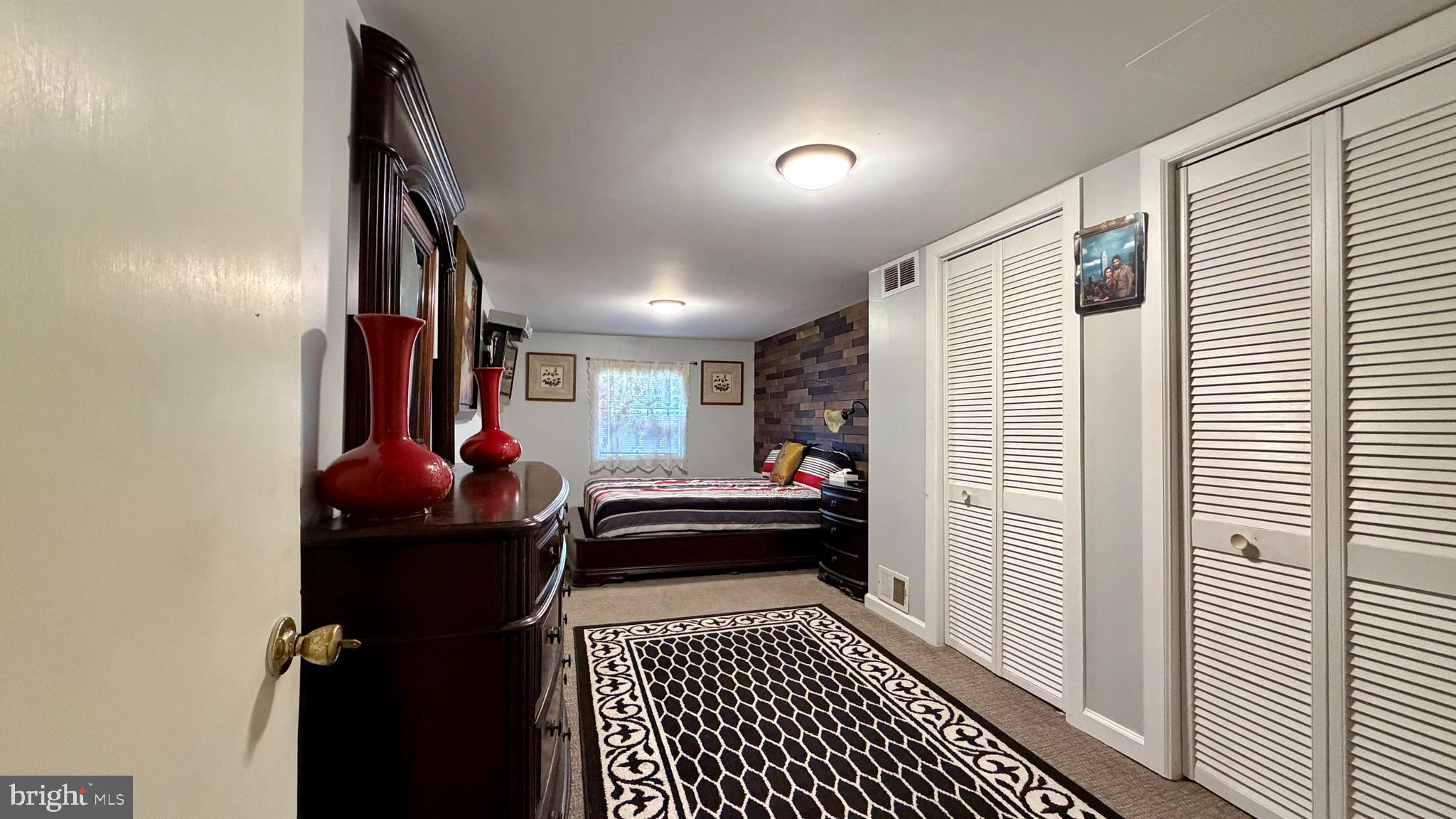 1829 Tomlinson Road Philadelphia, PA 19116 - Photo 11 of 15 a living room with furniture