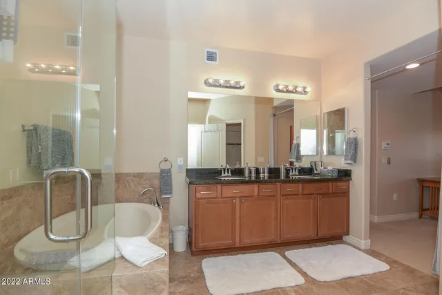 $6,000 | 21320 North 56th Street, Unit 2085, Phoenix, AZ 85054