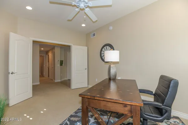 $6,000 | 21320 North 56th Street, Unit 2085, Phoenix, AZ 85054