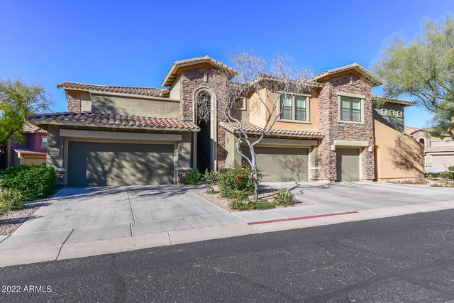 $6,000 | 21320 North 56th Street, Unit 2085, Phoenix, AZ 85054