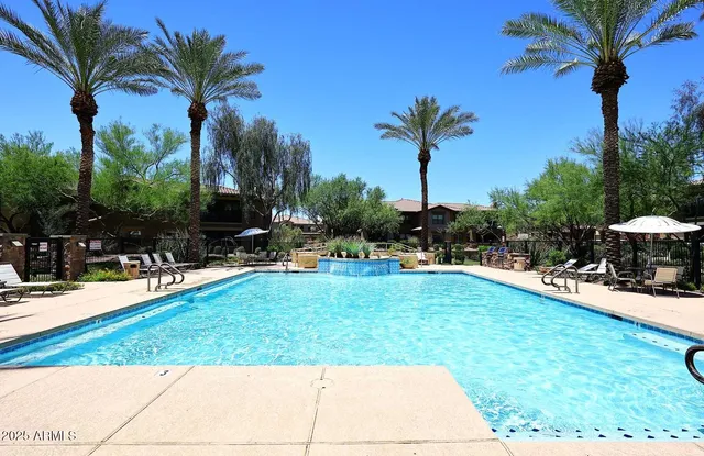 $6,000 | 21320 North 56th Street, Unit 2085, Phoenix, AZ 85054