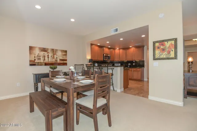 $6,000 | 21320 North 56th Street, Unit 2085, Phoenix, AZ 85054