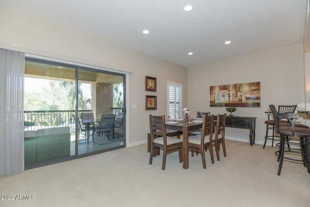 $6,000 | 21320 North 56th Street, Unit 2085, Phoenix, AZ 85054