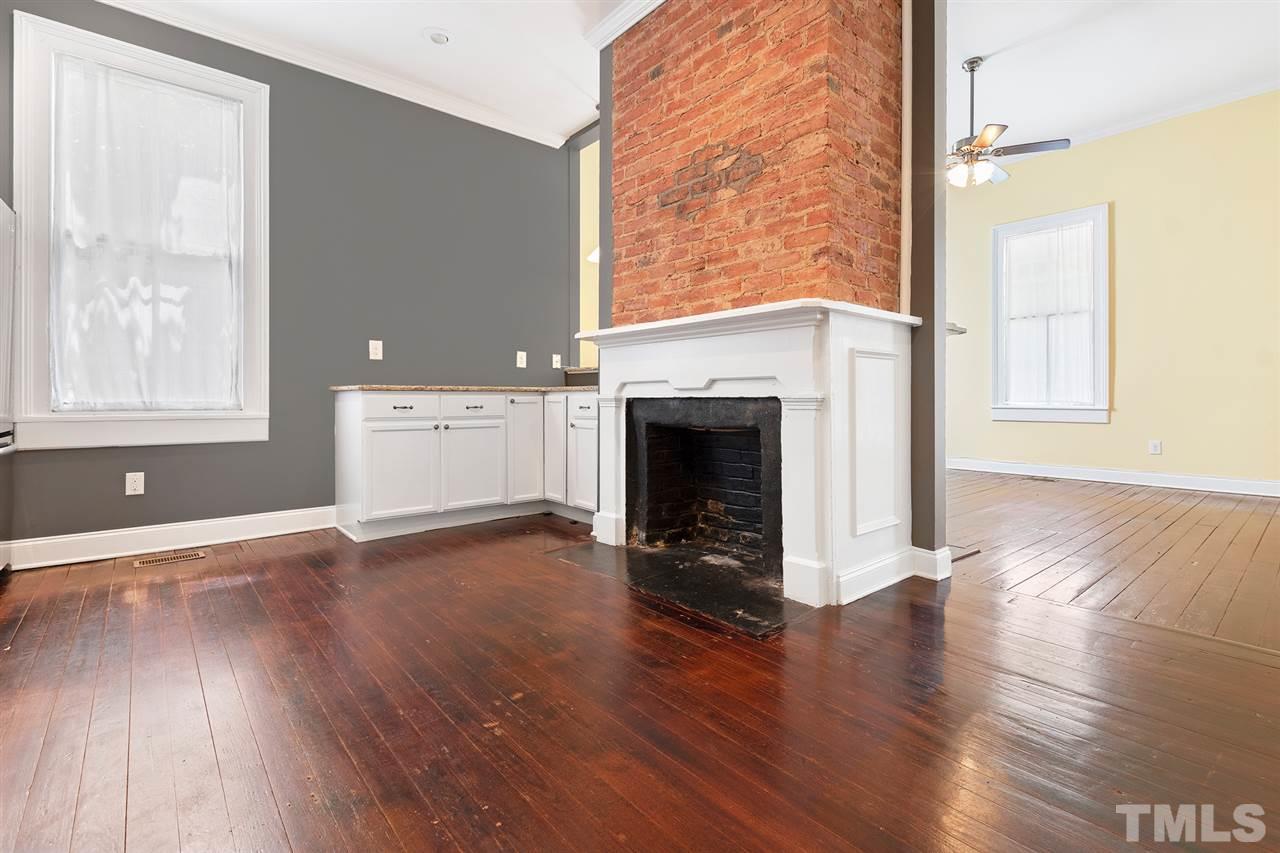 209 South Swain Street Raleigh, NC 27601 - Photo 11 of 30