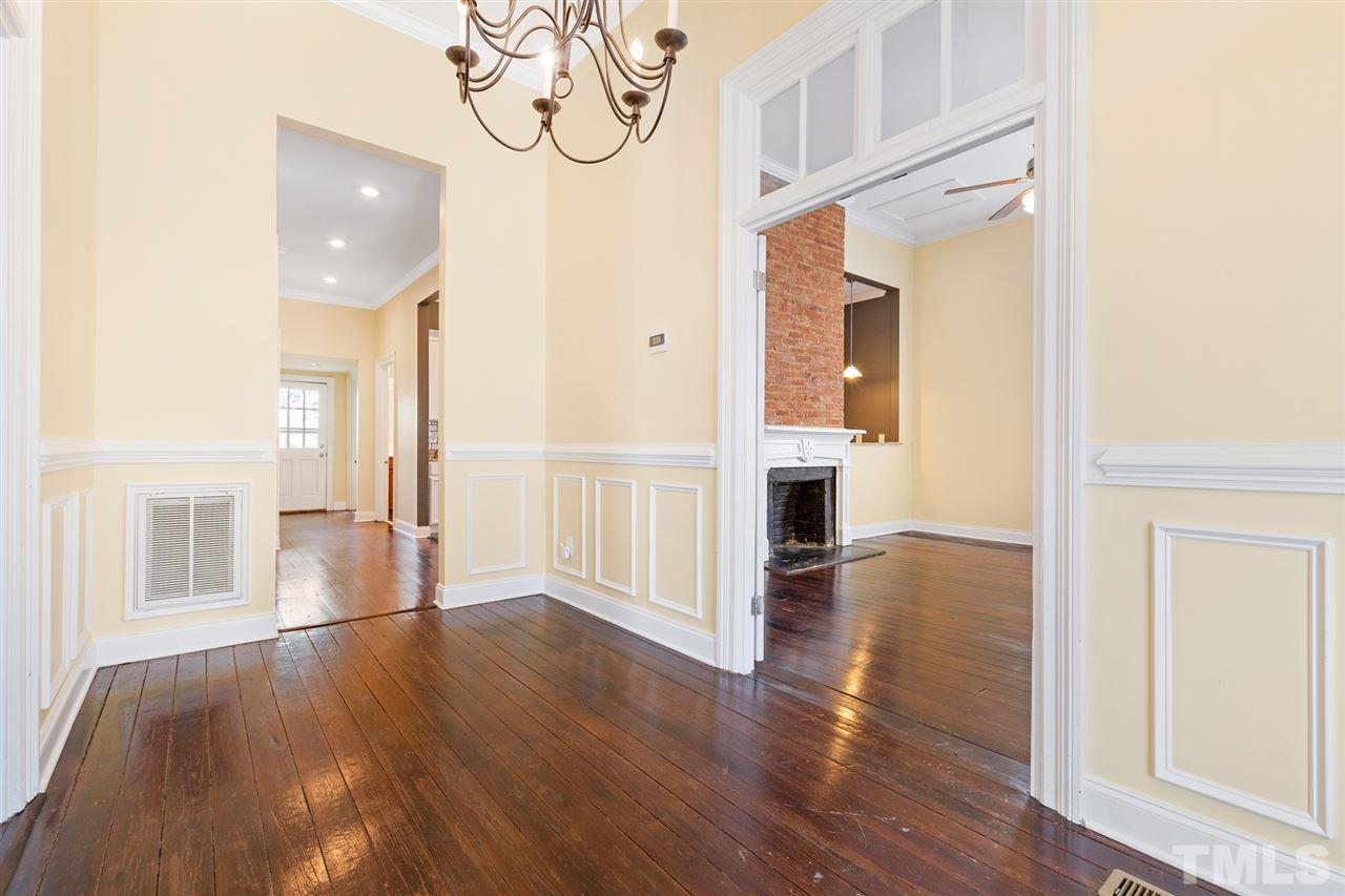 209 South Swain Street Raleigh, NC 27601 - Photo 5 of 30