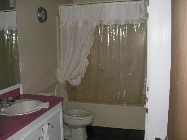 9070 Sumrall Road Crystal Springs, MS 39059 - Photo 4 of 10 Photo 4