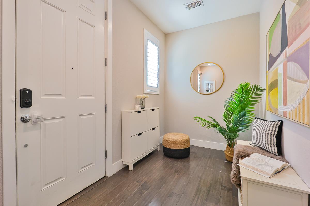 37384 Sequoia Road Fremont, CA 94536 - Photo 6 of 50 Gallery Image 6