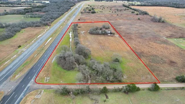 $399,000 | 265 County Road 1280, Savoy, TX 75479