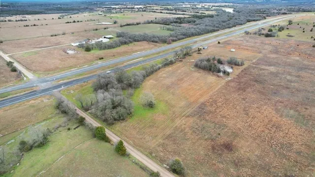$399,000 | 265 County Road 1280, Savoy, TX 75479