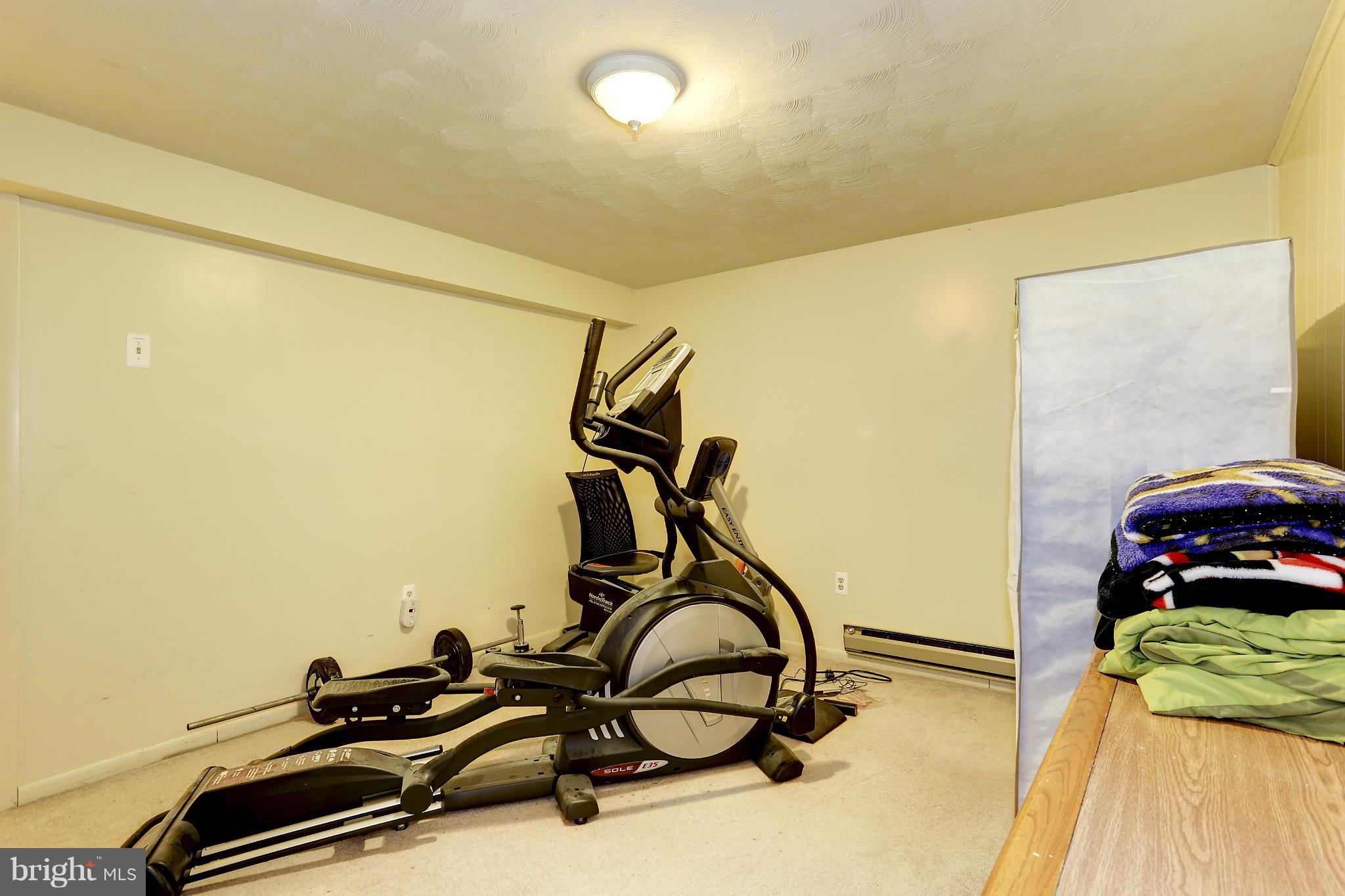 710 Uniontown Road Westminster, MD 21158 - Photo 21 of 30 Interior (General)