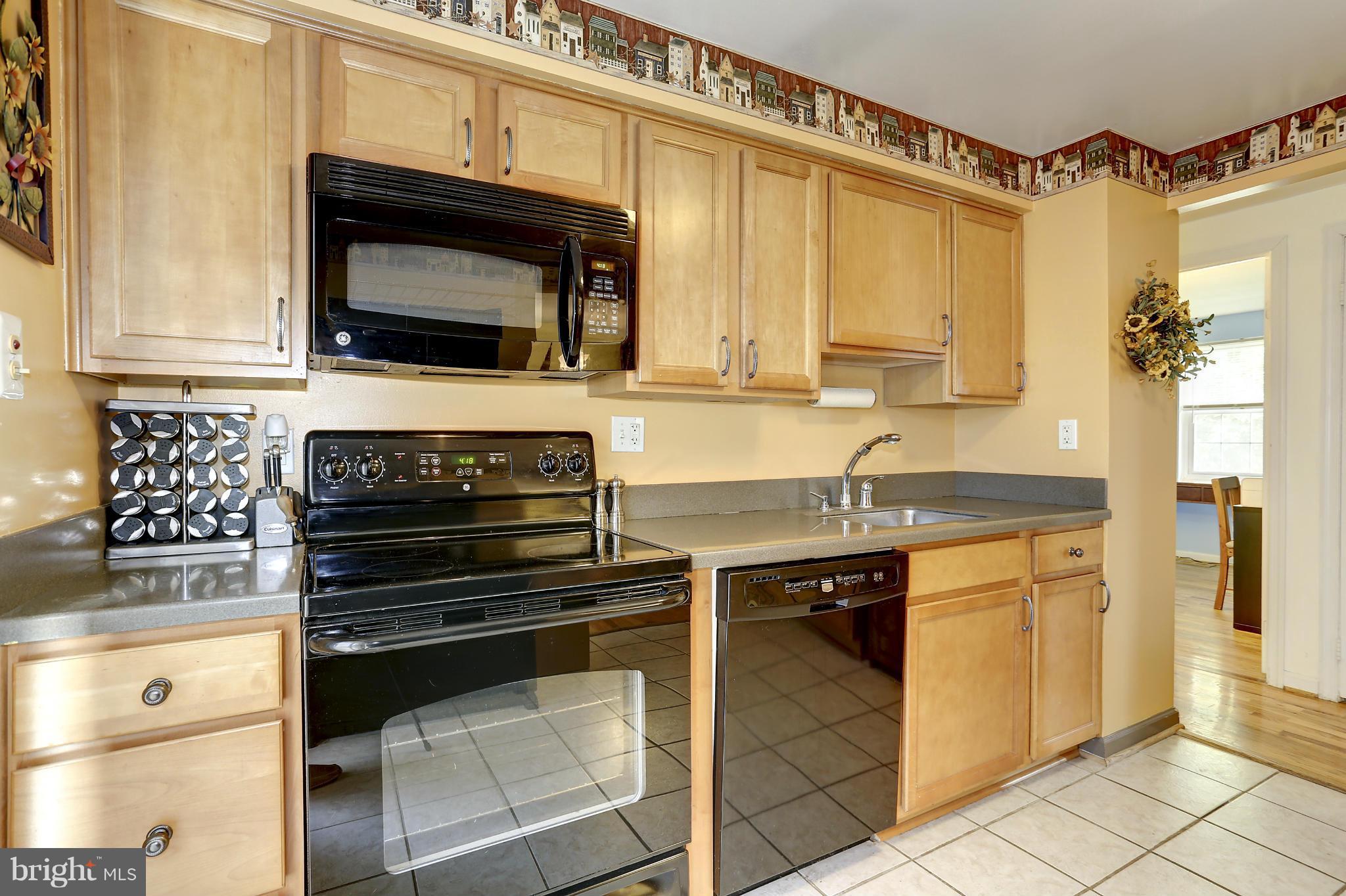 710 Uniontown Road Westminster, MD 21158 - Photo 5 of 30 Kitchen