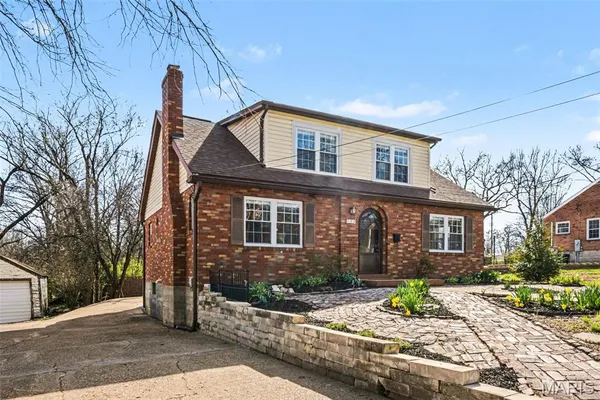 $479,000 | 322 Midway Avenue, Kirkwood, MO 63122