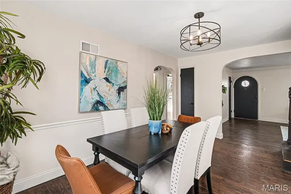 $479,000 | 322 Midway Avenue, Kirkwood, MO 63122