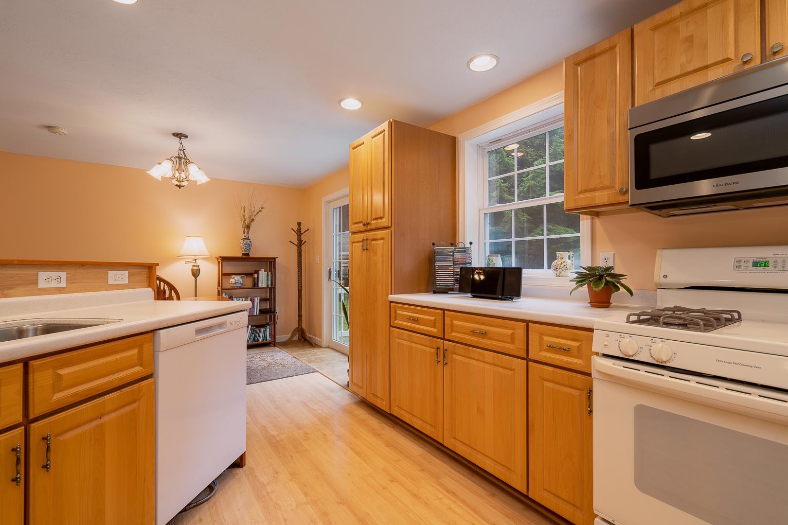 540 Shackford Corner Road Barnstead, NH 03225 - Photo 6 of 40