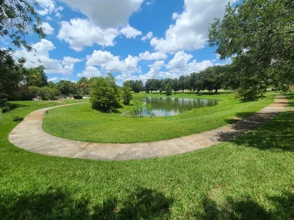 $1,500 | 36009 Deer Creek Drive, Unit 104, Zephyrhills, FL 33541