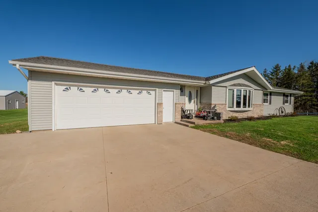 $597,500 | N2319 Koszarek Road, Antigo, WI 54409