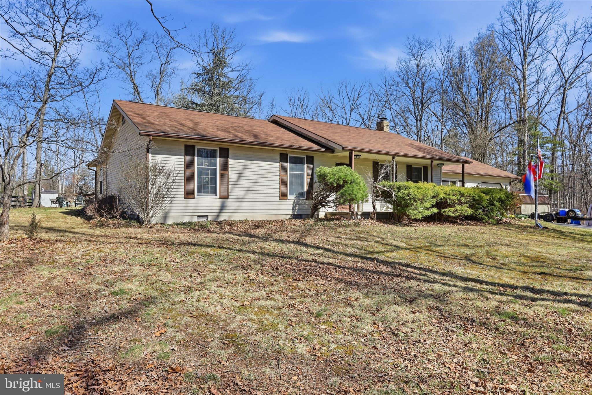 139 Arcadia Road Hedgesville, WV 25427 - Photo 2 of 46