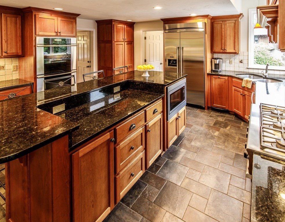 6 Sherburne Road Westborough, MA 01581 - Photo 14 of 42 Gallery Image 14